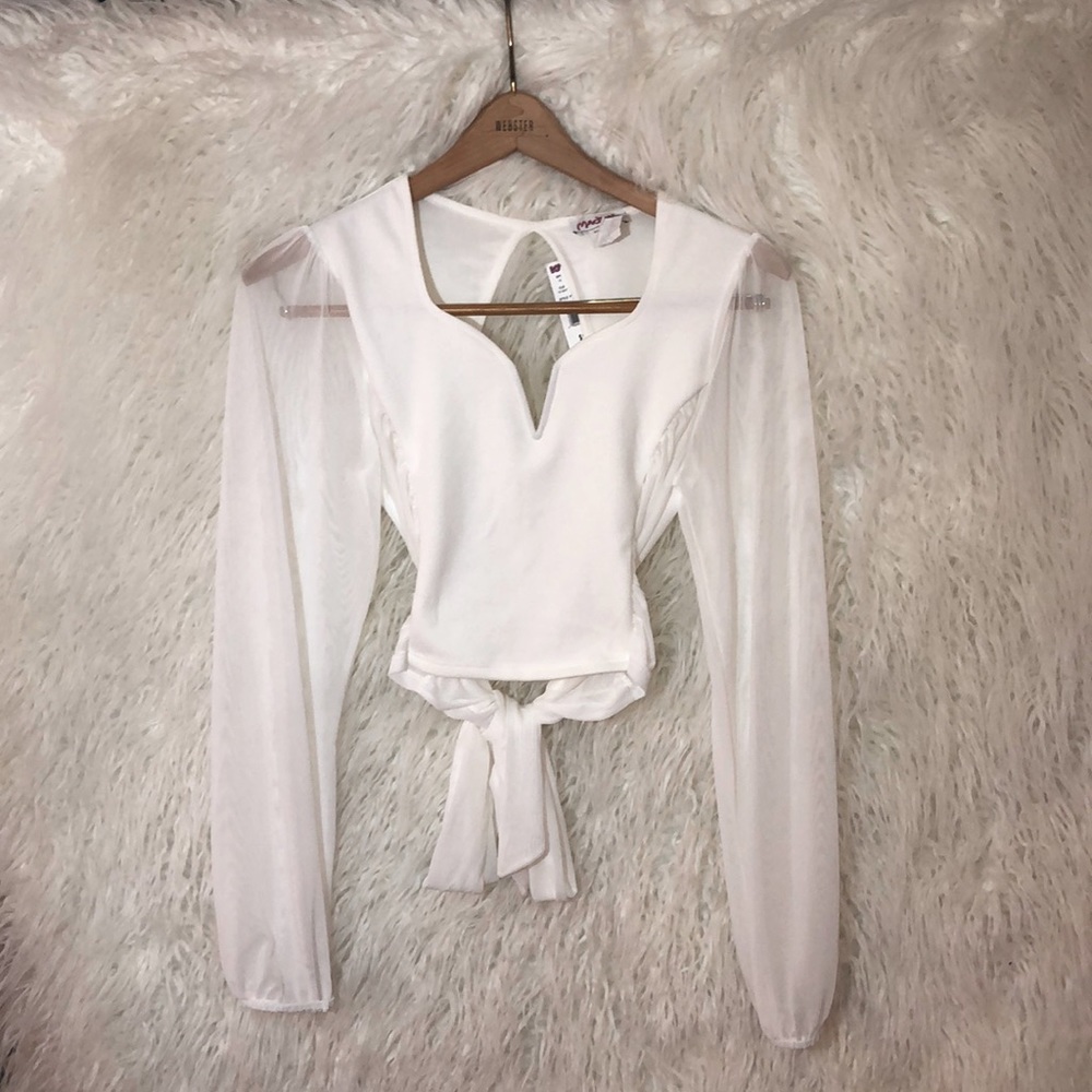 crop top blouse